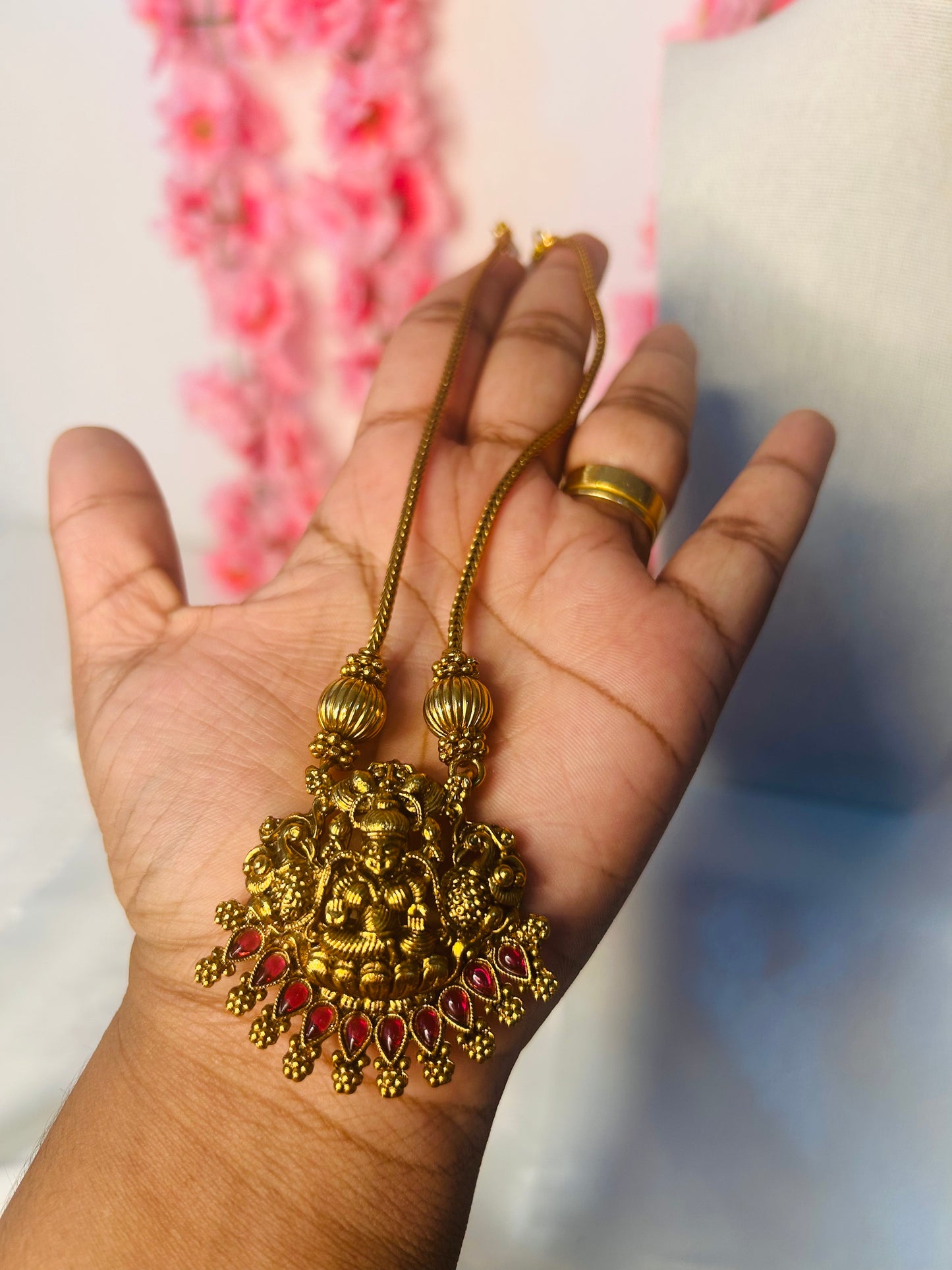 Daivik gold chain V2.0