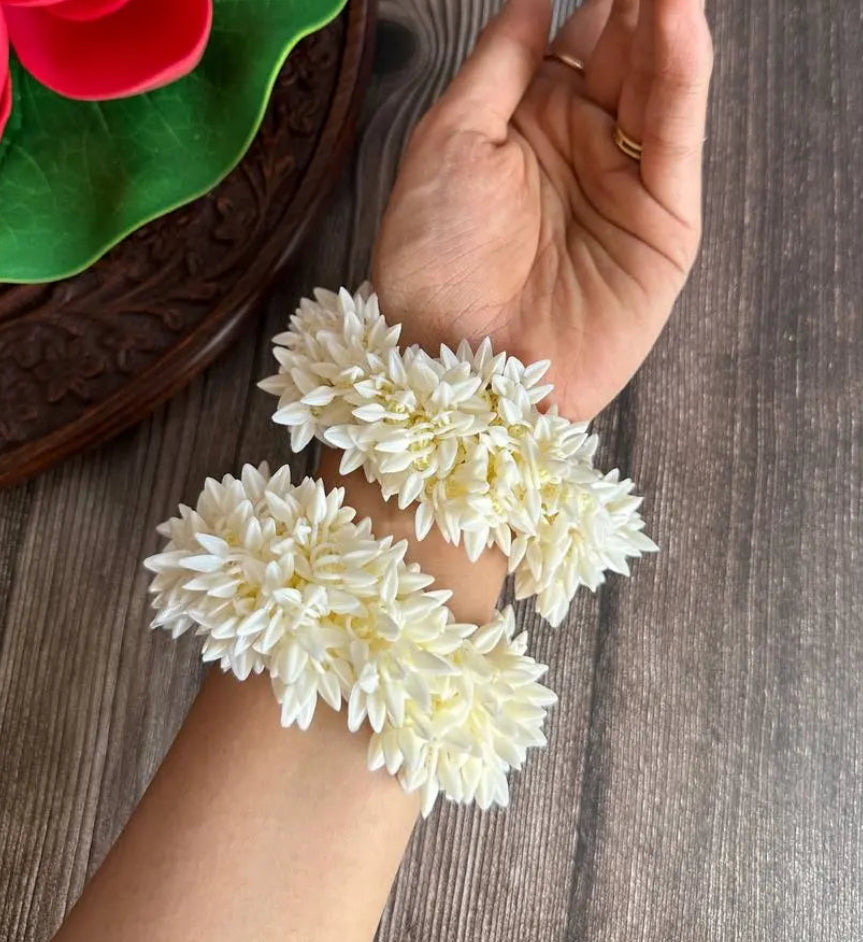 HAIR ACCESSORIES