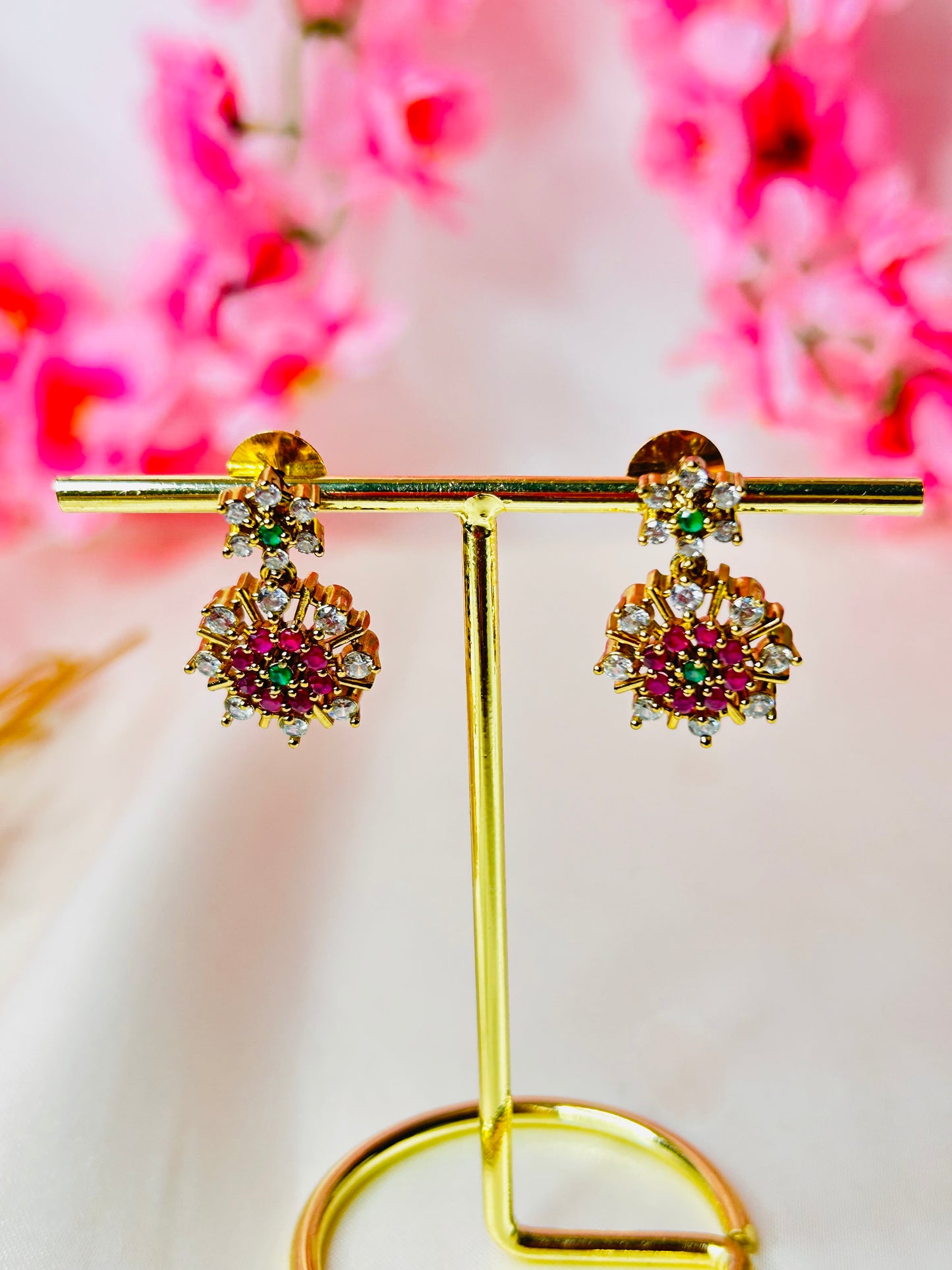 AD FLOWER EMARALD NECKLACE