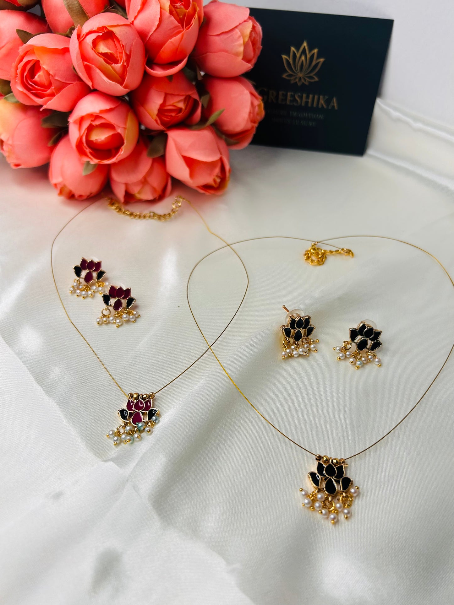 LOTUS INVISBLE SET
