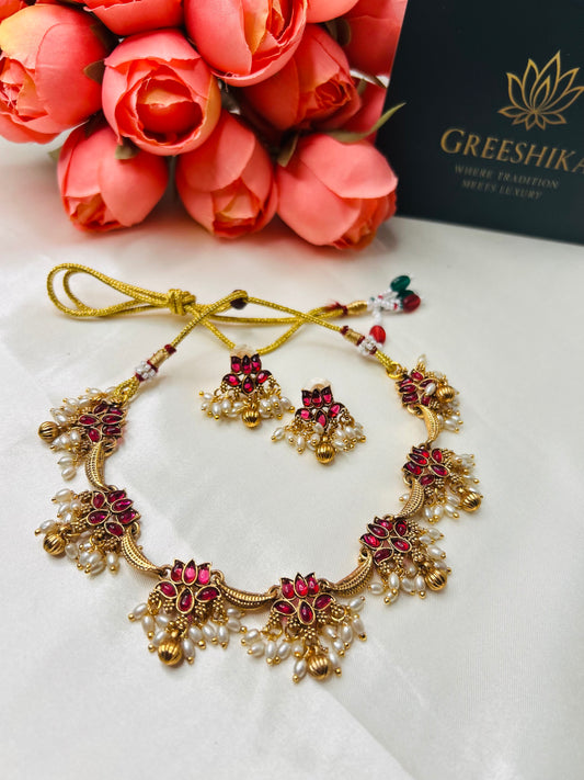 RUBY WHITE STONE PEARL LOTUS NECKLASE