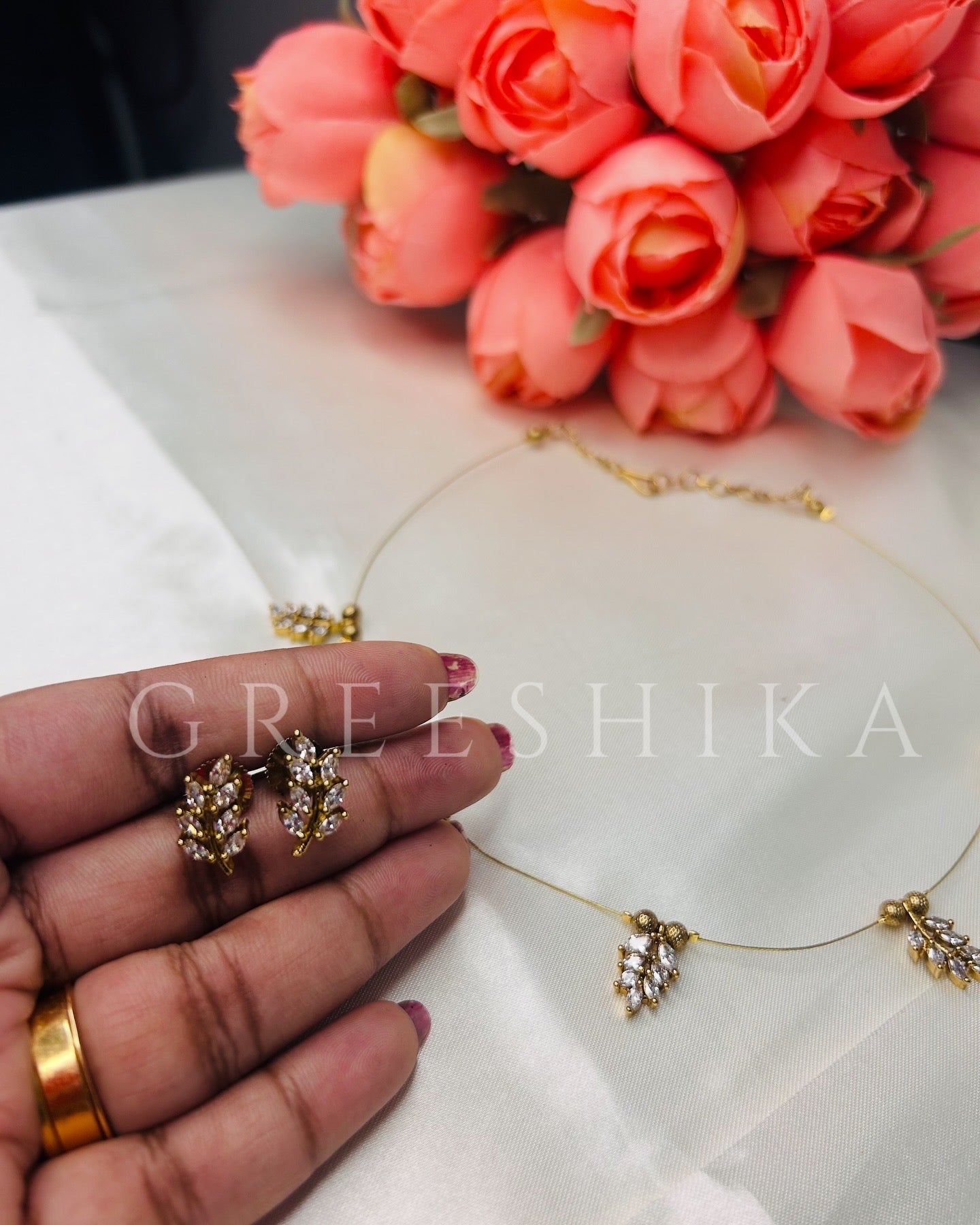 AD STONE INVISBLE CHAIN