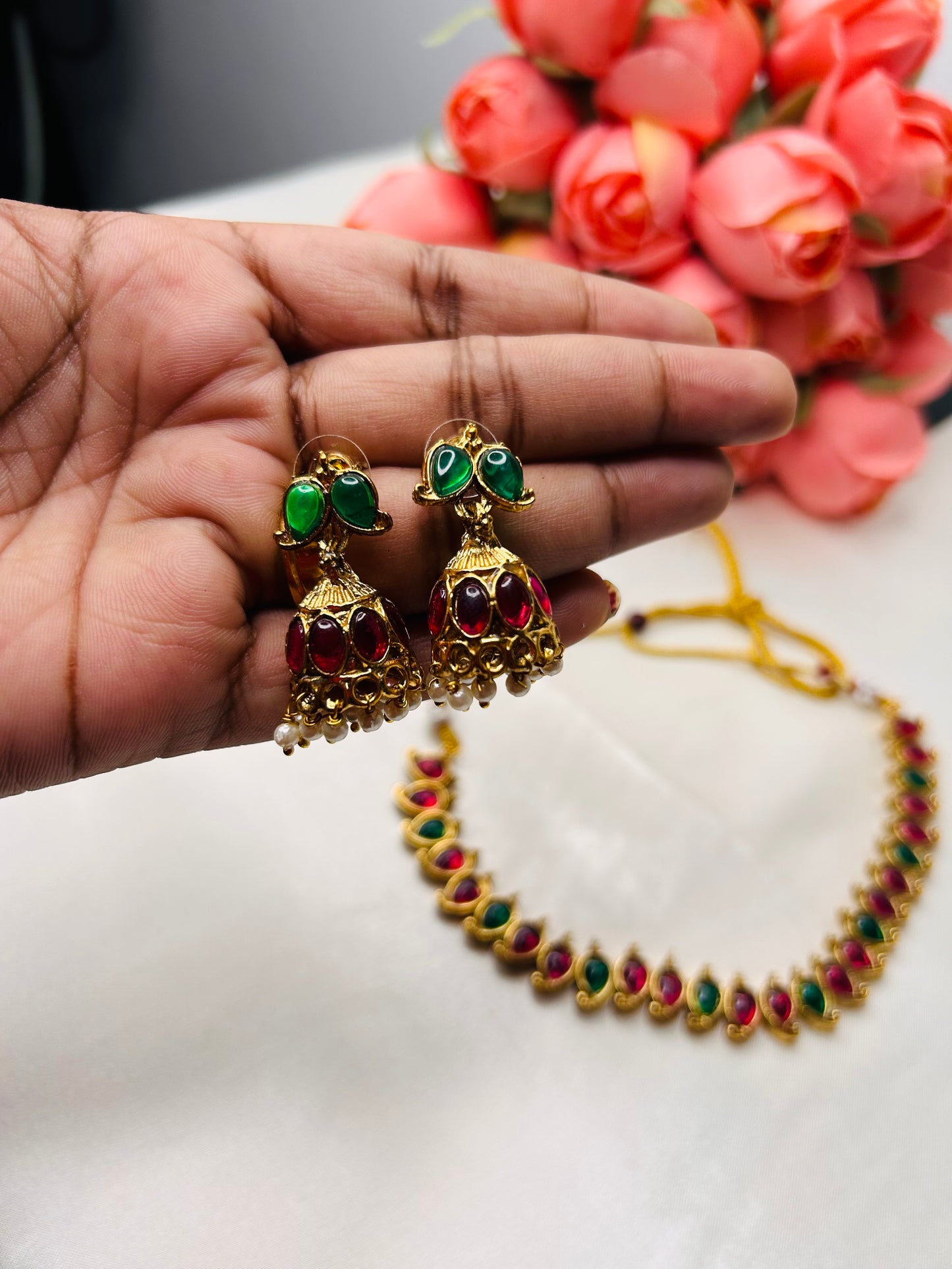 MANGO STONE SHORT NECKPIECSE WITH JHUMKA