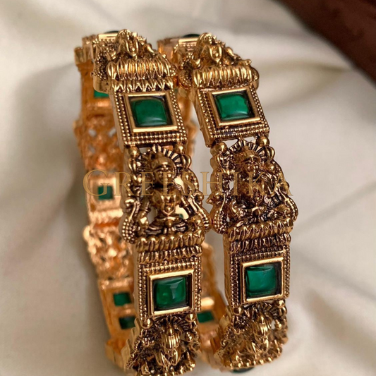 Lekshmi Emarald Bangles