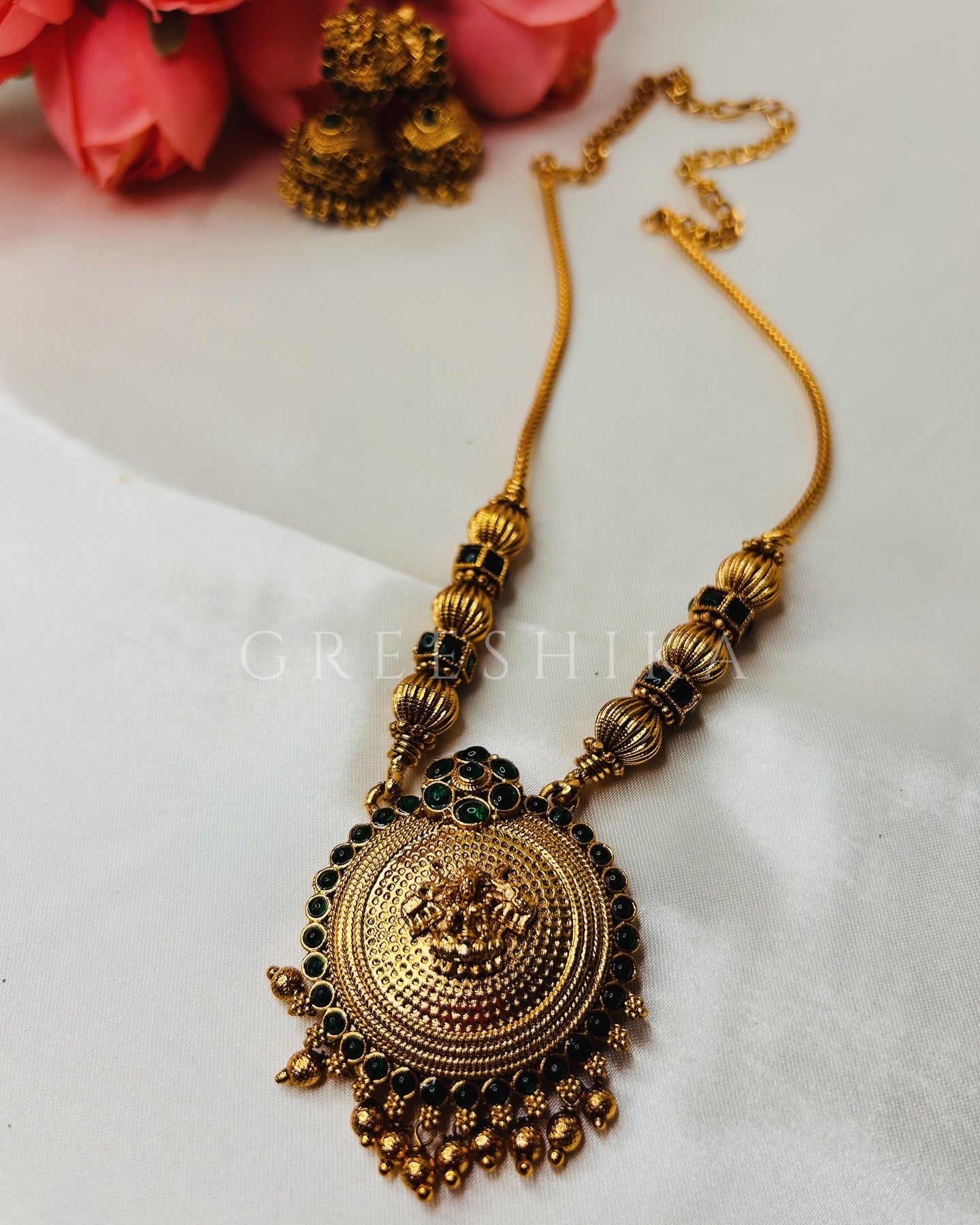LEKSHMI PENDANT HARAM