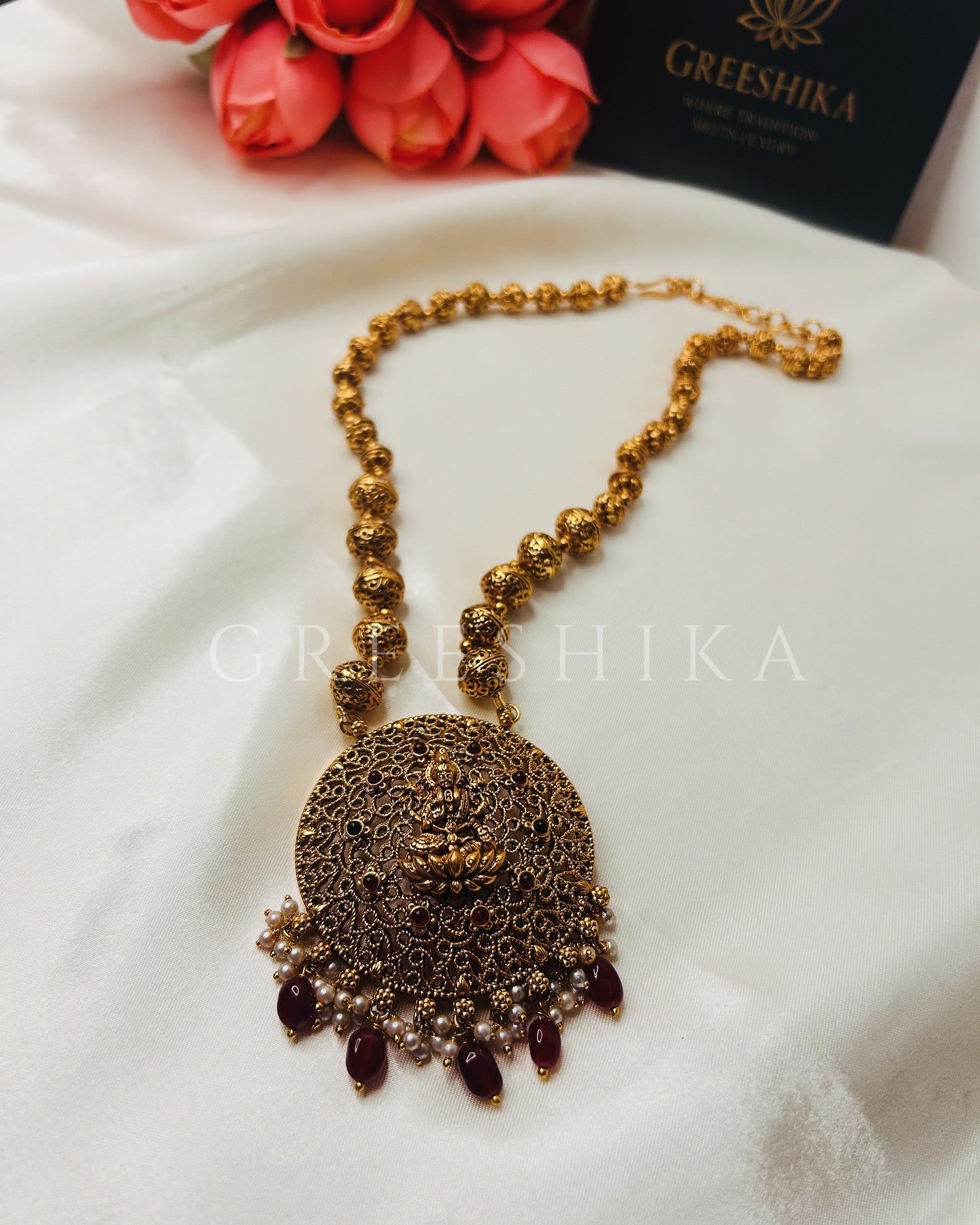 KEMP LAKSHMI PENDANT WITH JHUMKA