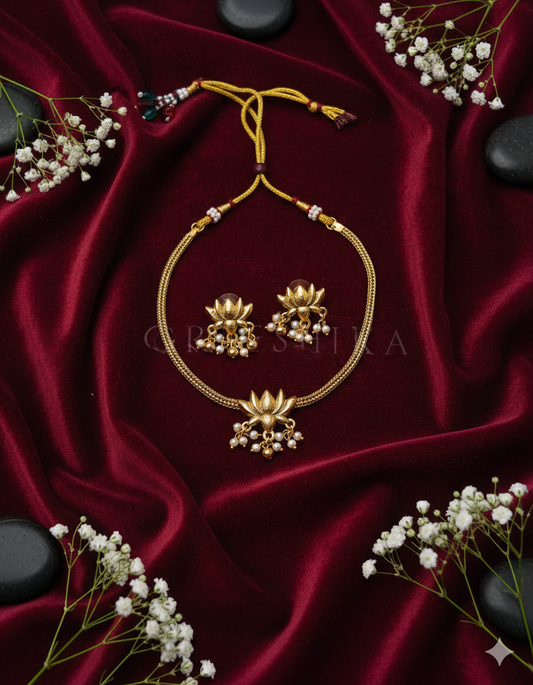 ANTIQUE GOLD LIKE LOTUS CHOKER