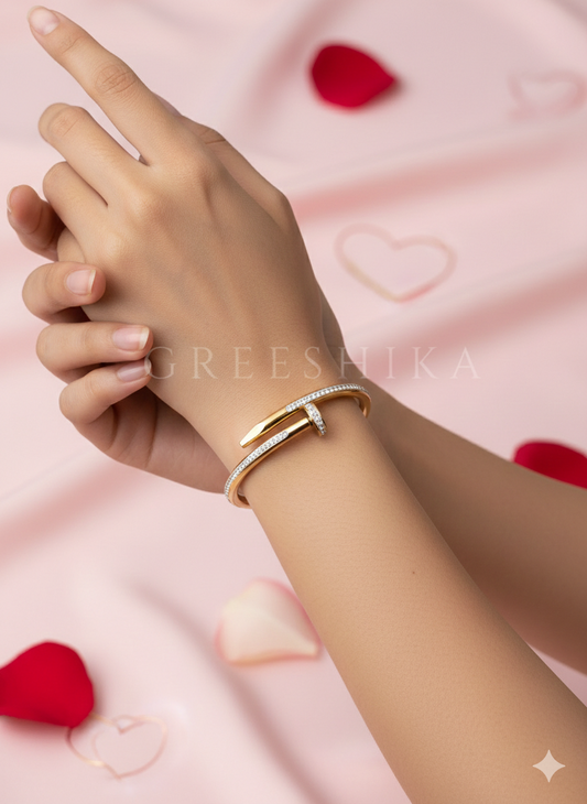 Nail Bangle