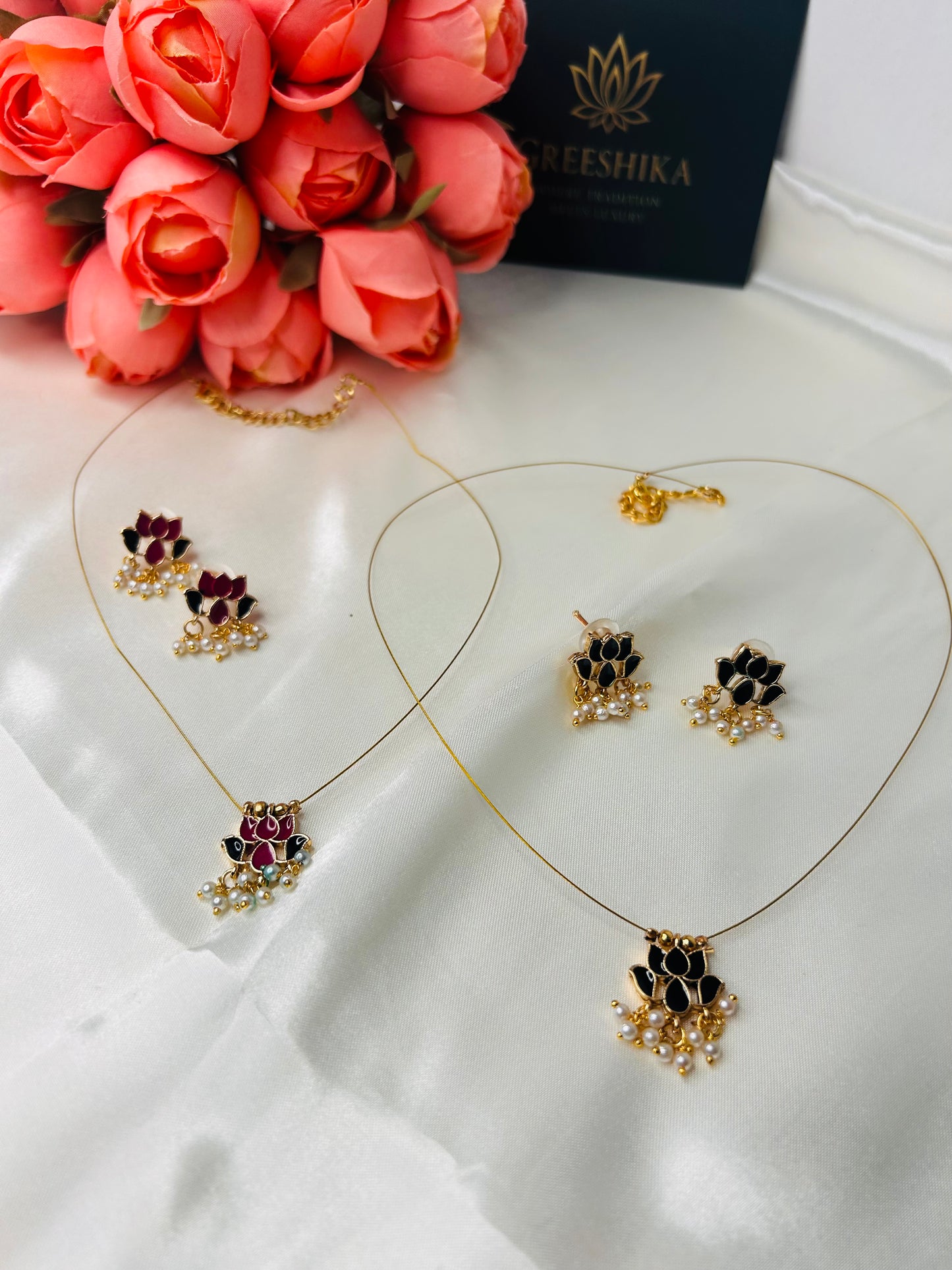LOTUS INVISBLE SET