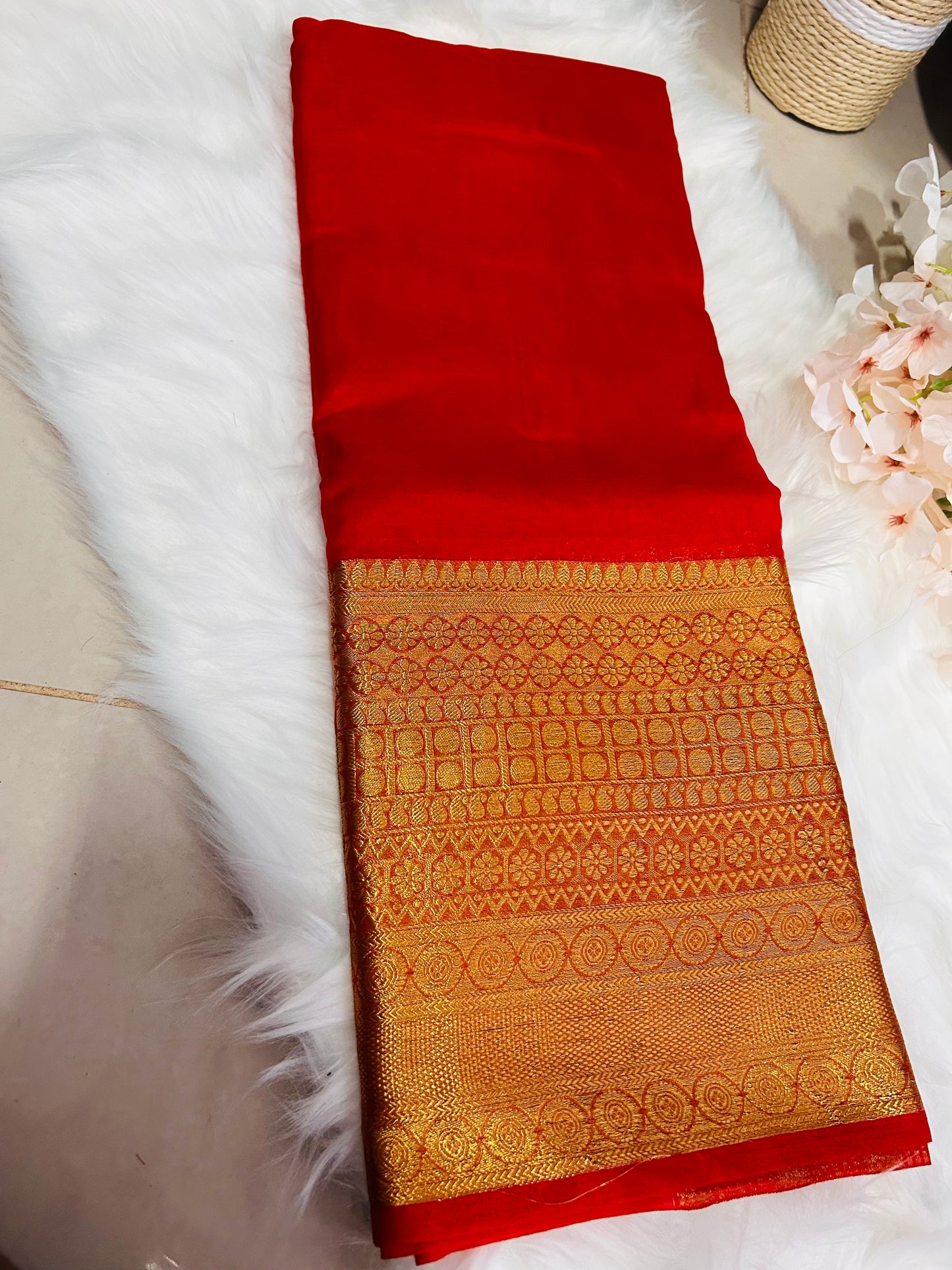 PREMIUM ORGANZA SAREE WITH HEAVY GOLDEN BORDER-RED-OR126